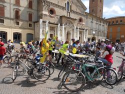 ORGANIZZAZIONE EVENTO BIMBIMBICI