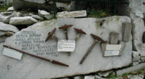 Carrara Museo Civico del Marmo utensili di epoca romana