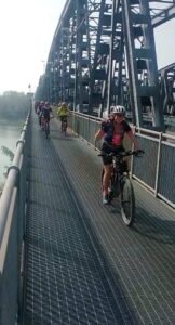 16.04 ciclabile sul ponte po ss 10