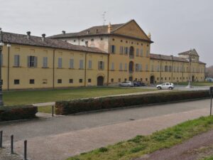 Palazzo Greppi a Santa Vittoria