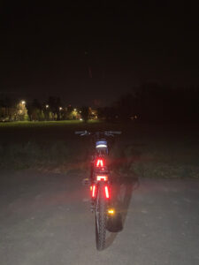 bicicletta sempre visibile di notte